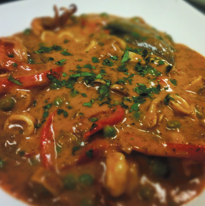Picante de mariscos at Mama Irma - Caption><noscript><img decoding=