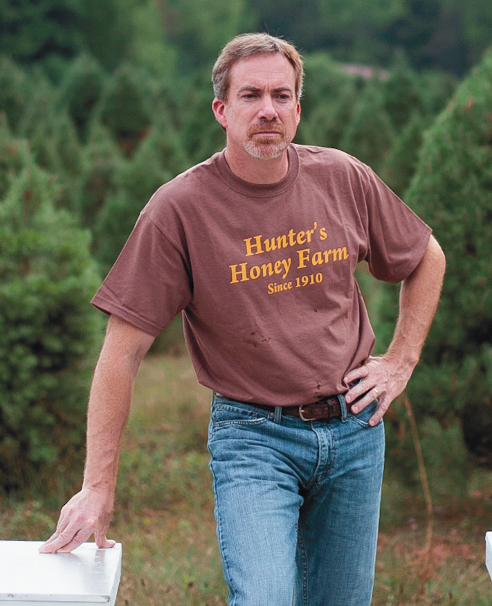 Tracy Hunter - Caption><noscript><img decoding=
