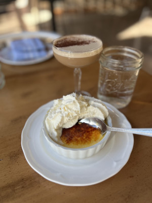 dessert and drinks