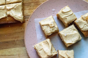 Salted Peanut Butter Blondie